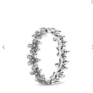 Dazzling Daisy Meadow Stackable Pandora ring